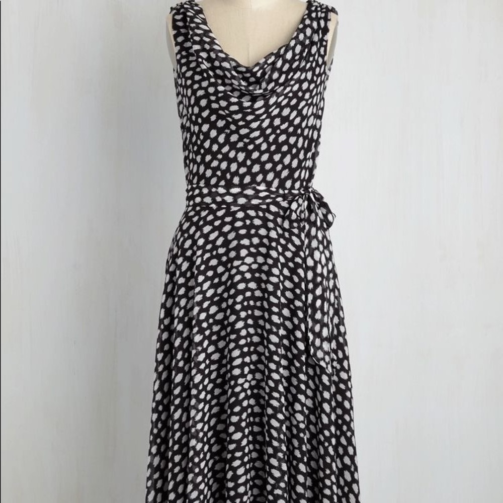 NWOT ModCloth “Undeniably Adorable” Cowl Neck & Draped Back Midi Dress
